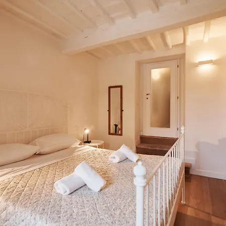 Romantico Rifugio - Centro Storico Apartment